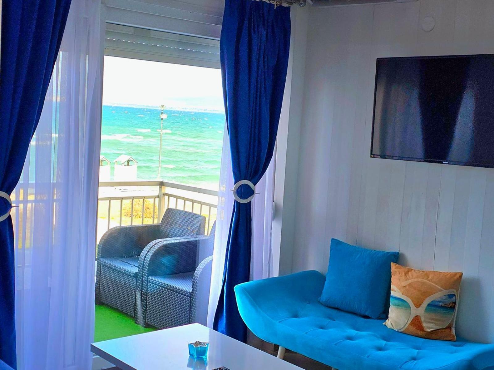 Sun Sea No 3 Apartment Peraia  Ngoại thất bức ảnh