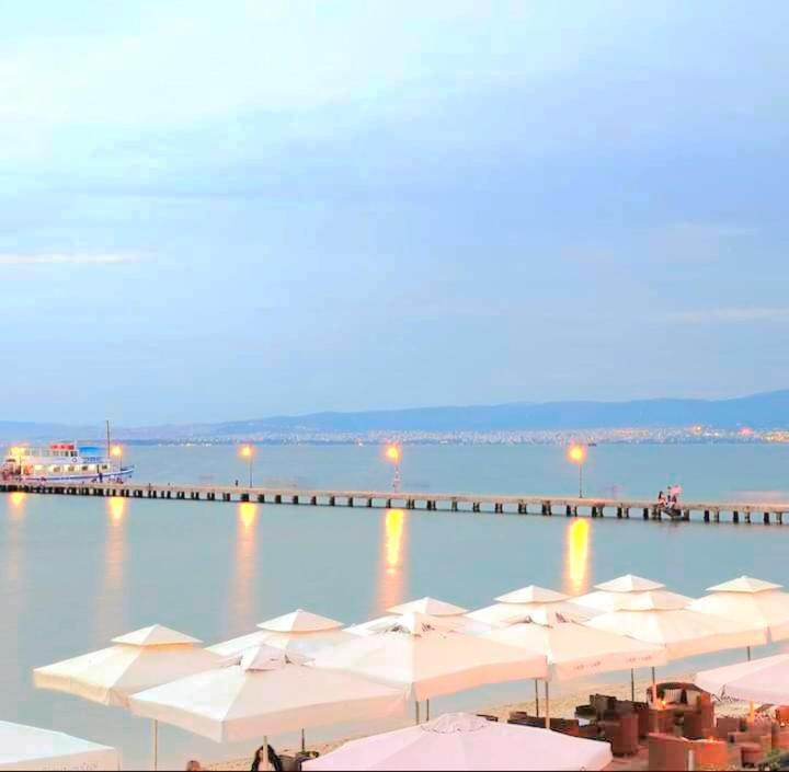 Sun Sea No 3 Apartment Peraia  Ngoại thất bức ảnh
